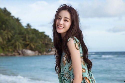 迪丽热巴憋尿视频