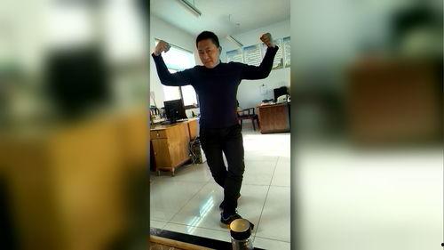 业余瘦老头恋老视频,探寻老年情感世界的独特魅力