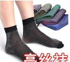 短亮丝袜图片,短亮丝袜的时尚魅力一瞥