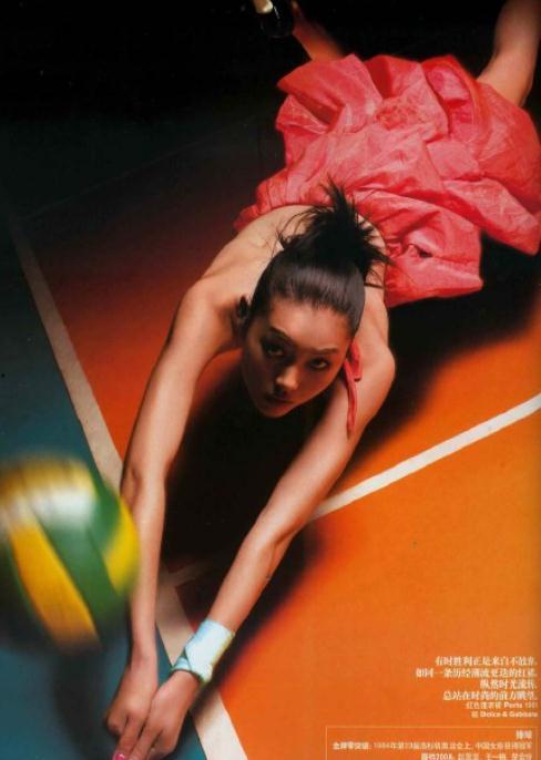 美女挑战脱100条丝袜,美女挑战脱100条丝袜，挑战者能否成功？