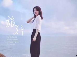 和学姐一起去游泳无码,与学姐畅游泳池的美好时光