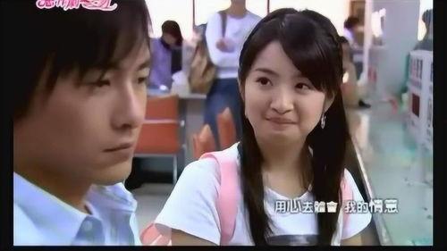 床前吻视频,浪漫瞬间，温馨回忆